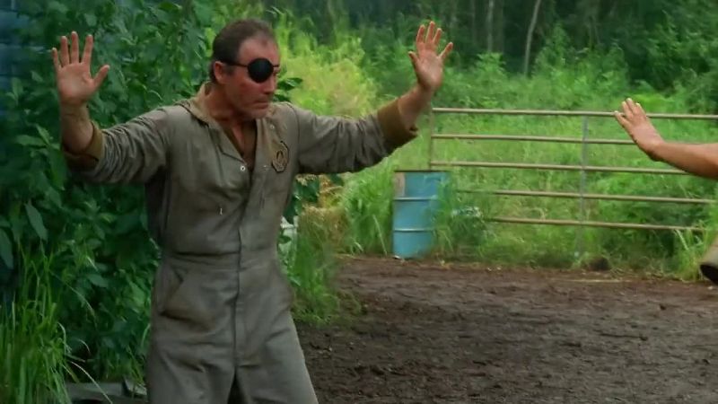 Drop the rifle! Drop it right now!