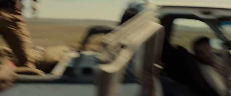 Drop your weapons!