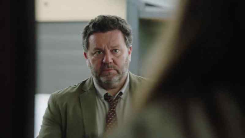 DSS Mike Shepherd, Brokenwood C.I.B