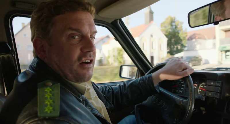 Du hältst den Rand und machst einen guten Eindruck