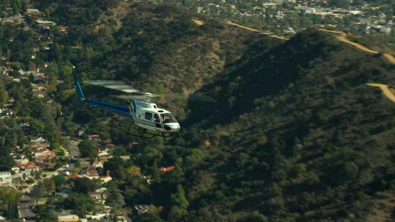 EAGLE-6, the suspects are on Stadium Way