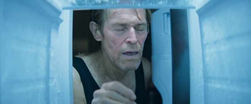 �� Easy runner... undercover... ♪