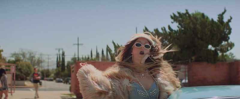 [echoing] ♪ Money, I got money ♪