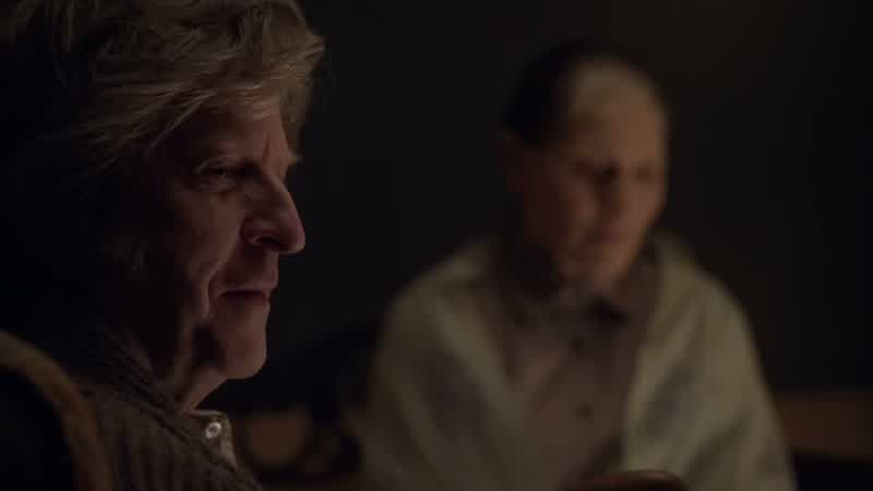 �� Echoing their joyous strains ♪ ♪ Gloria