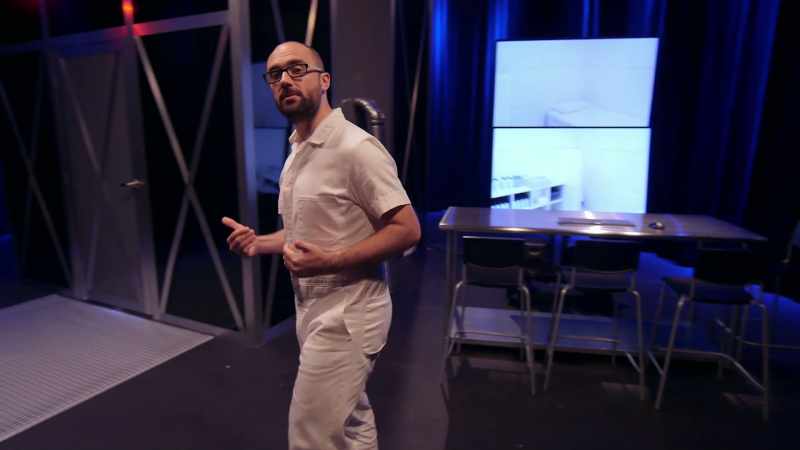 Ed è quello che farò all'interno di questa stanza