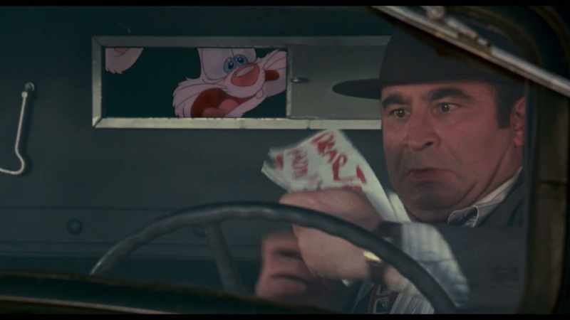 Eddie, we got ourselves a ride. Open the doors