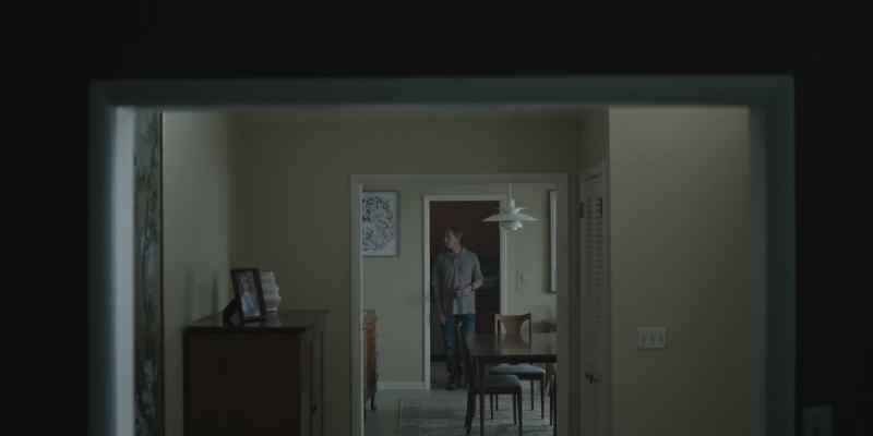 (EERIE MUSIC PLAYING)