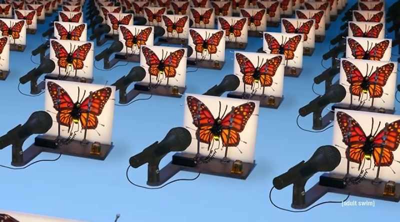 [ Electricity buzzing, quiet squeaking ]