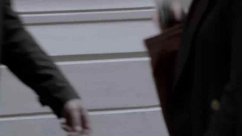 [Electricity crackles]