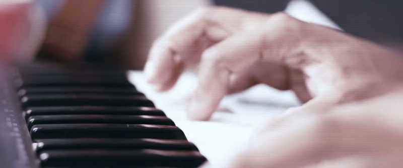 (Elegant classical music)