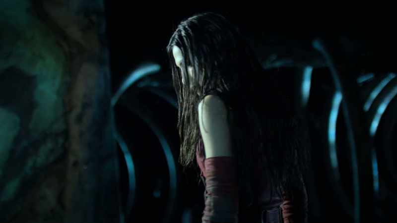 [Elektra exclaims] - [groans]