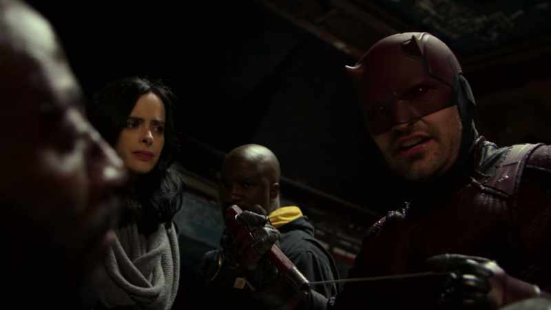 Elektra's still in there. You failed. - You're the one who failed