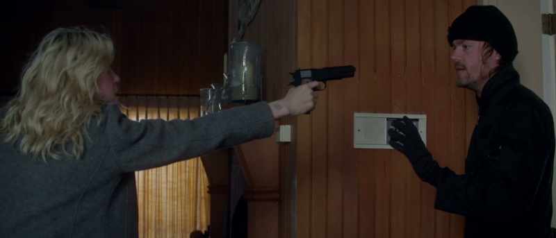 Eli, put the gun down
