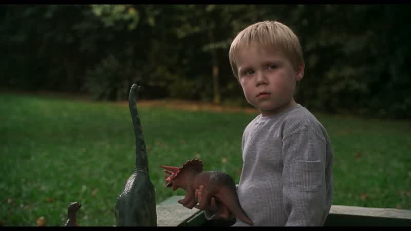 Ellie YeahIt's Tom He says he has to talk to you about the last chapterTell him I won't lose the Jack Horner quoteMy editor thinks he's a paleontologist