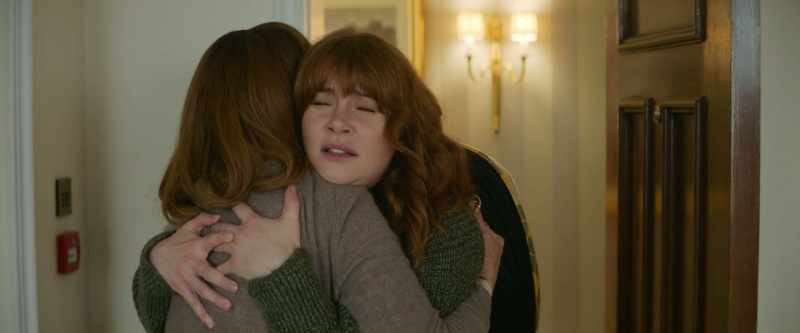 Elly, are you okay? Are you hurt?
