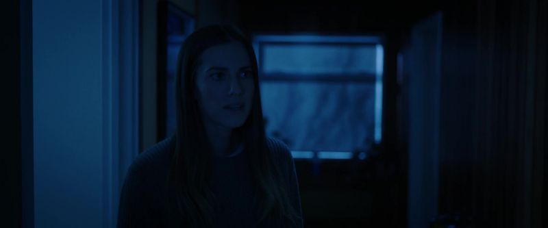 Elsie, hall light