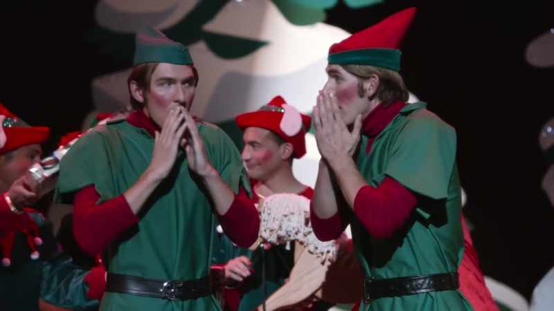 [elves gasping]