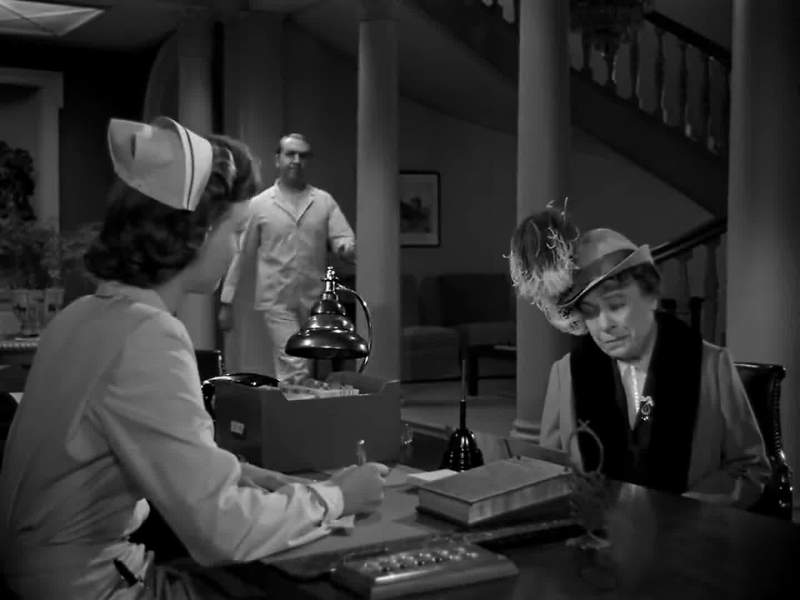 Elwood never married