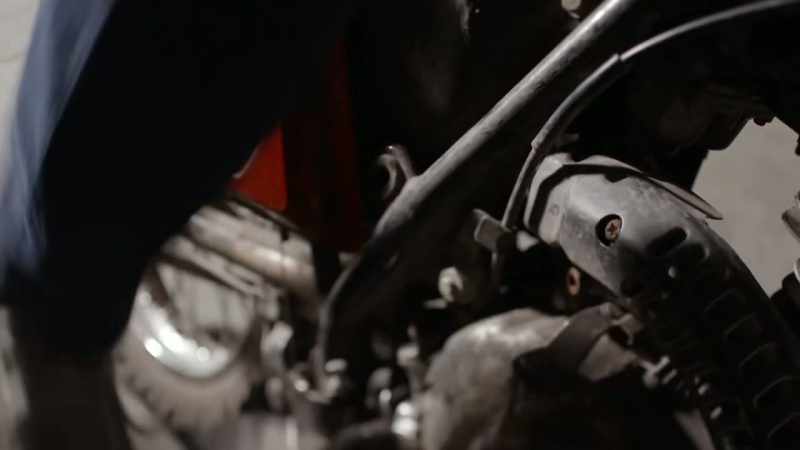 (engine revs)
