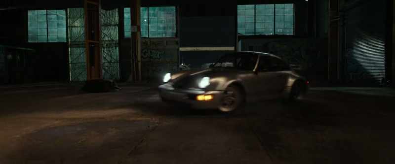 [engine revs, stops]
