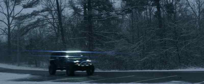 (engine rumbling)