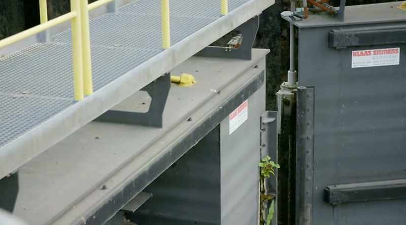 Engineers strived to make the bridge as elegant as possible