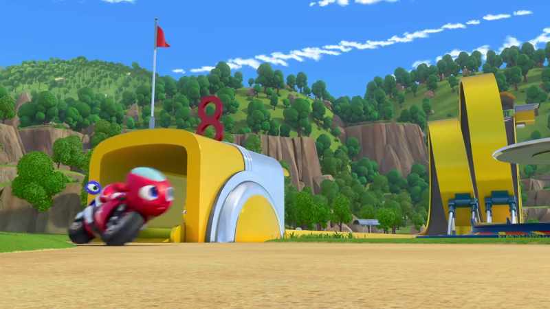 (engines whirring)