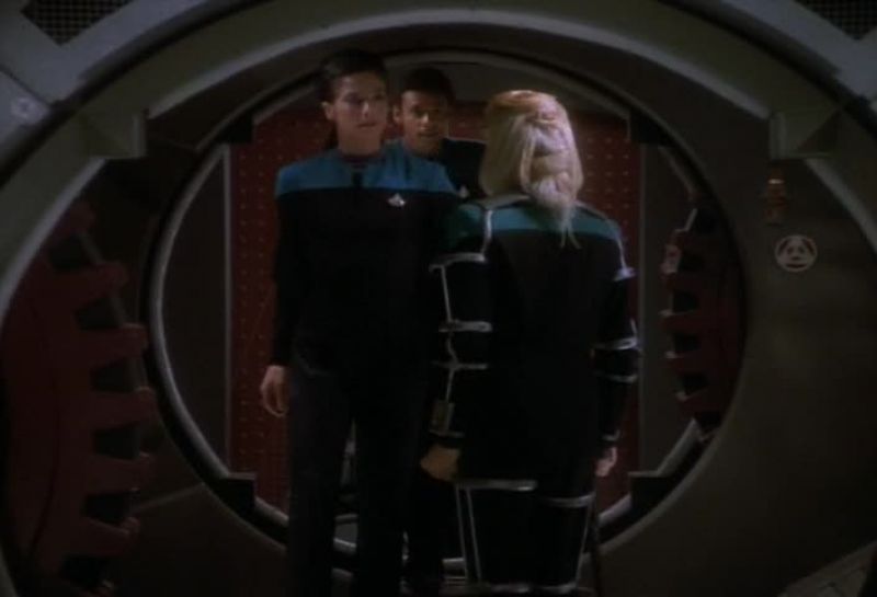 Ensign Pazlar reporting for duty