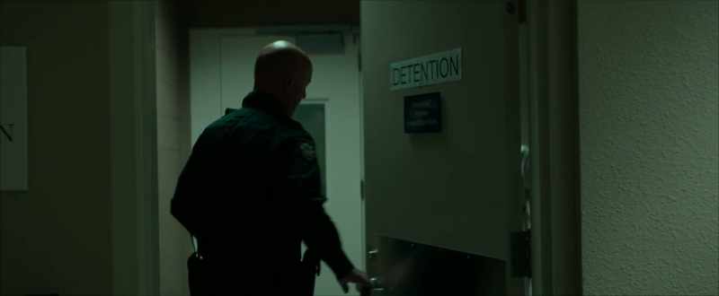 ENTRADA PROIBIDA ÁREA DE DETENÇÃO