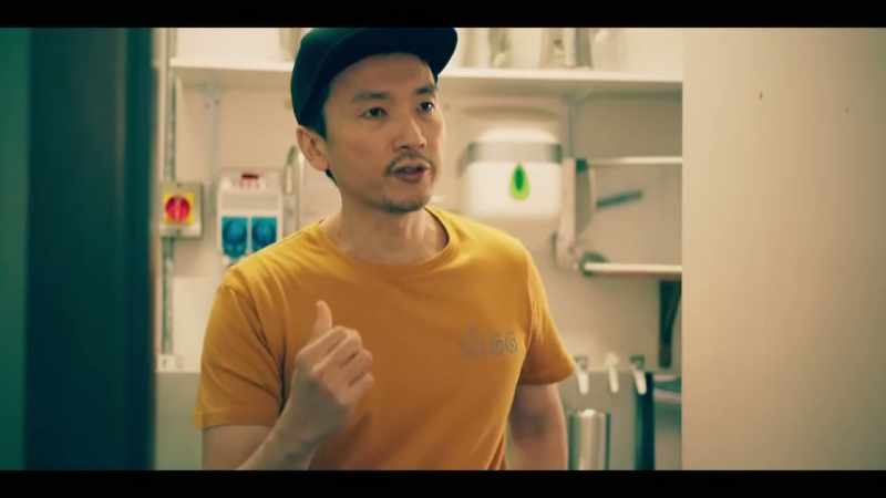 Er, boss, it's after ten, boss. - It's morning rush, Jin. OK?