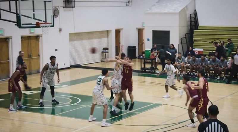 Erby from the corner. Left wide open