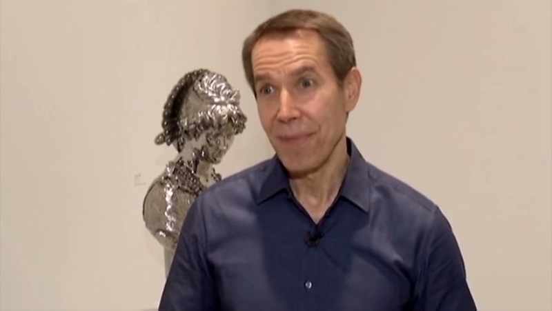 Es difícil no pensar en la obra de Koons
