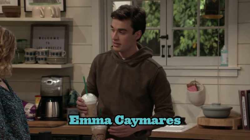 Even got your favorite ‐‐ a grandé Frappuccino