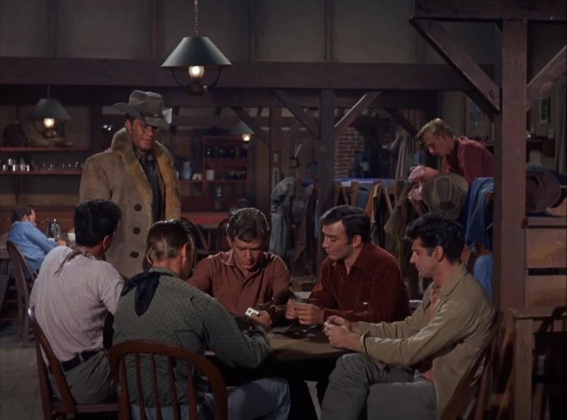 Evening, gentlemen