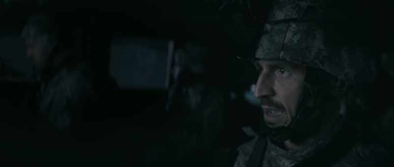 Everett, eyes open. - On it, Sarge