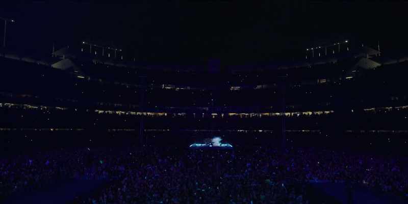 �� Every time we say goodbye Baby, it hurts ♪