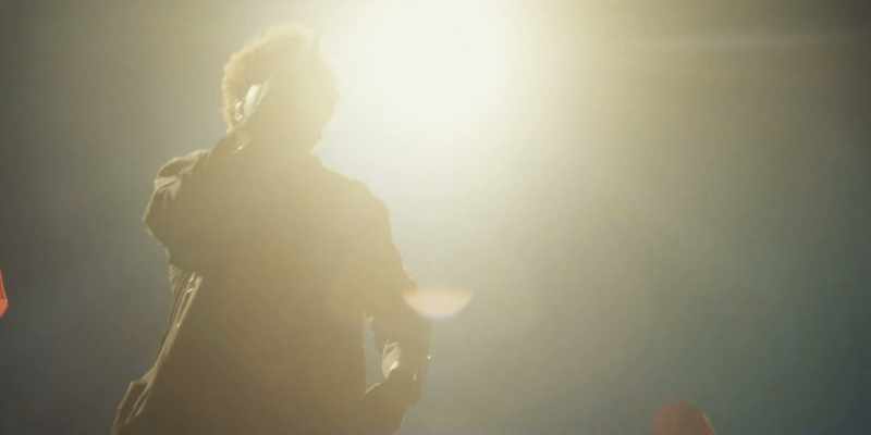 �� Every time you try to fix me ♪