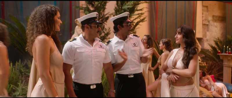 Everybody, Bharat will sing!