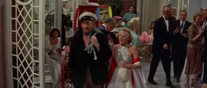 Everybody's dressed