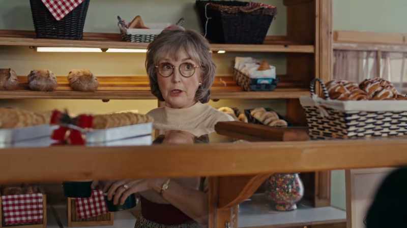 Everyone's talking about the gossip columnist
