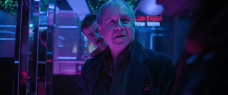 Everything's on me. Reinhold, order a round