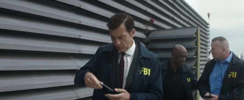 Everything's ready, sir. - (phone rings)