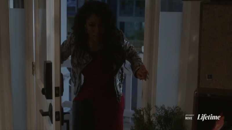 Ew! Ew! I'm coming in