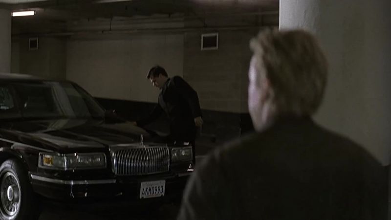 Excuse me. Are you Mr Cofell's driver? - Yeah, that's right