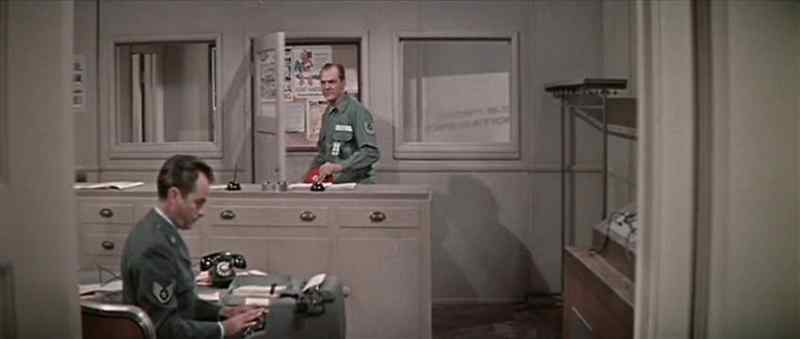 Excuse me. I'd like to see... - Come on in. Sergeant