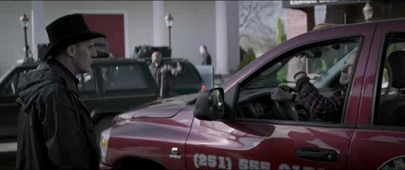 Excuse me, Sheriff Dixon, this here storm don't look like