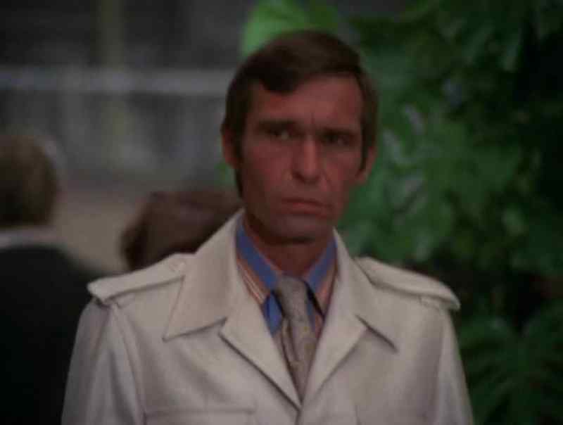 EXCUSE ME, SIGNORE CORRIGAN
