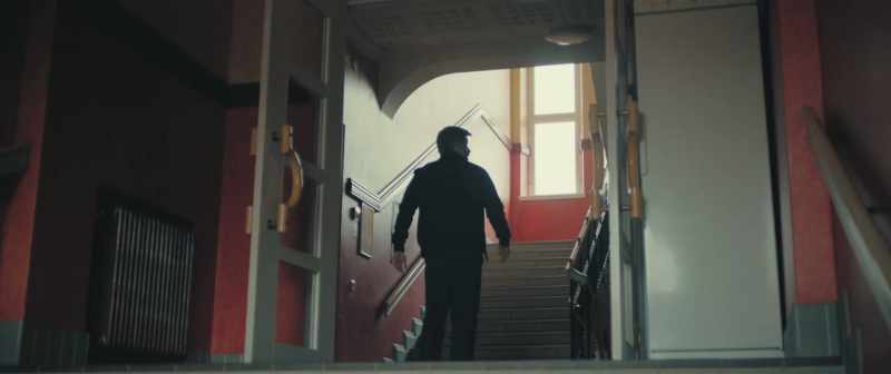 Excuse me... the library? - Upstairs