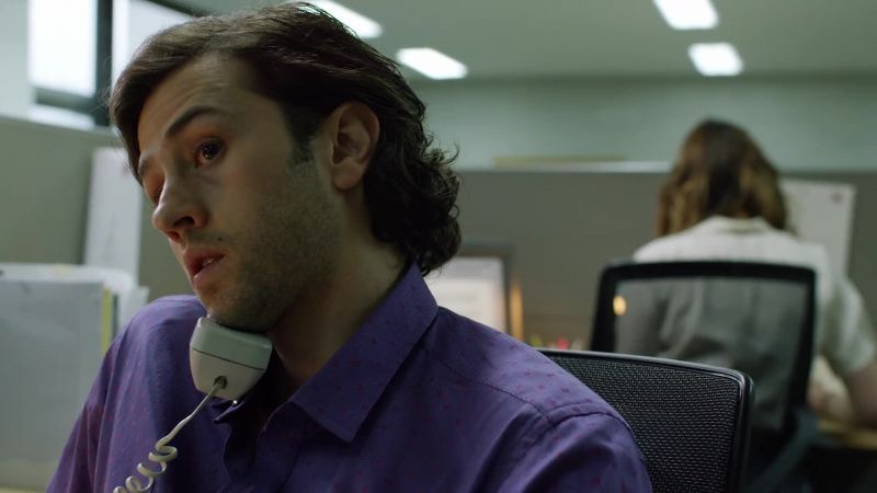 Excuse me. You work with Patricia Pallomari?
