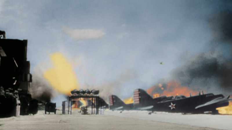 [EXPLOSIONS]